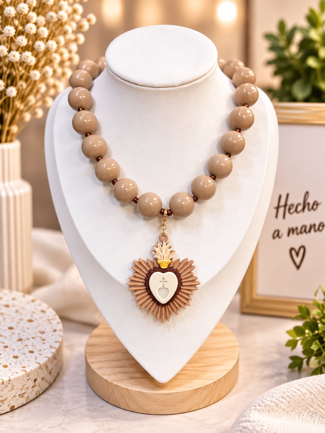 Collar Sagrado Corazón